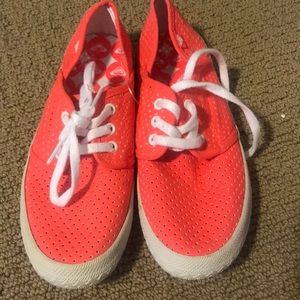 Women’s Roxy shoes